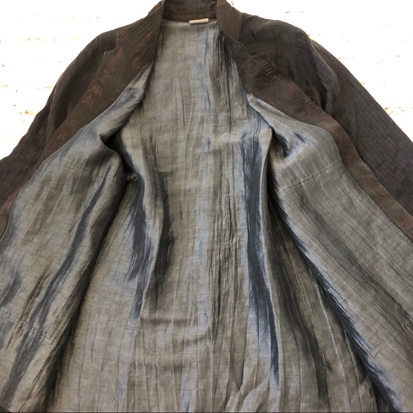 Exotic silk jacket - Picture 5 of 8